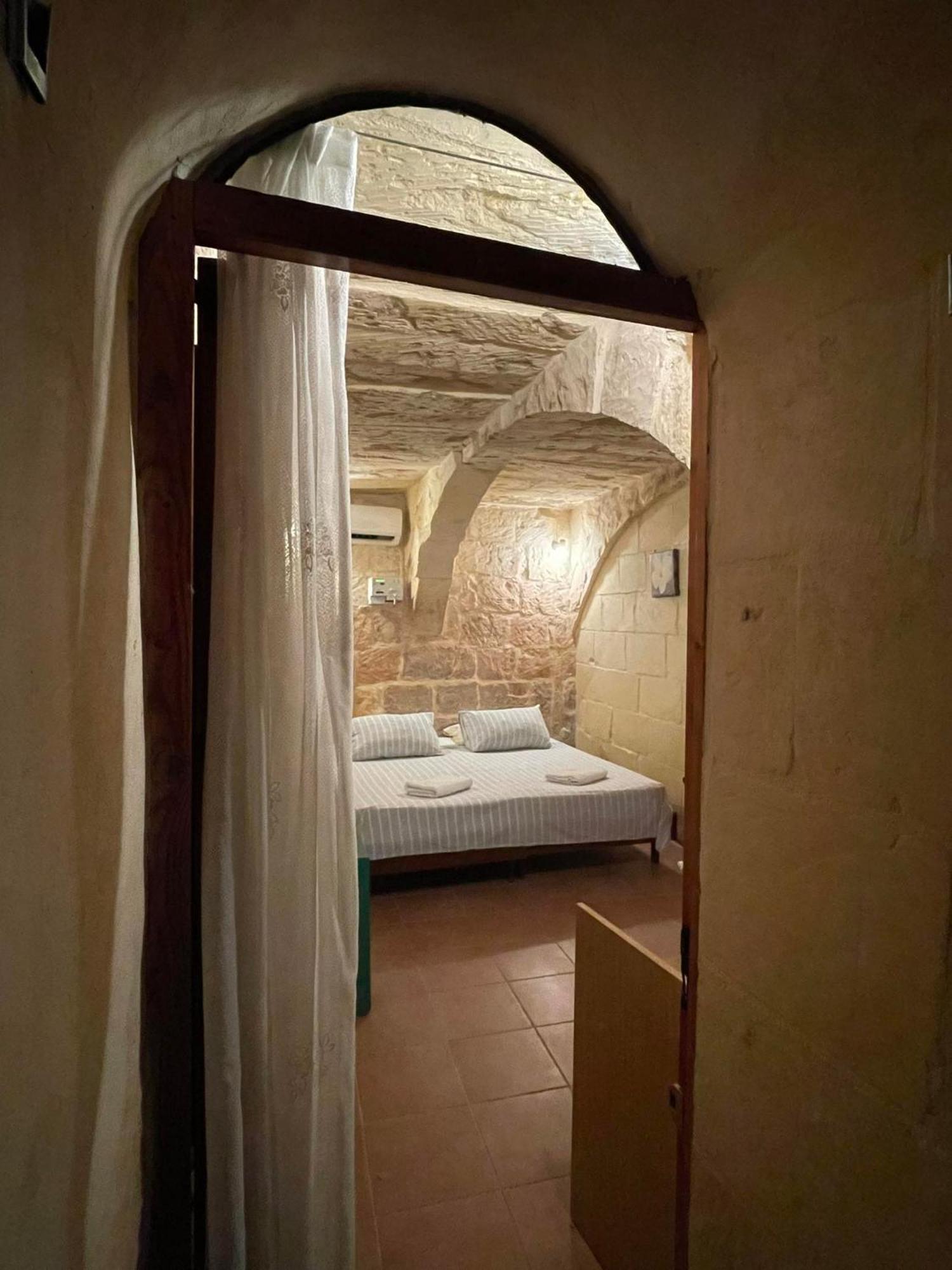 400Yr Farmhouse In Xaghra Gozo - Separate Rooms エクステリア 写真