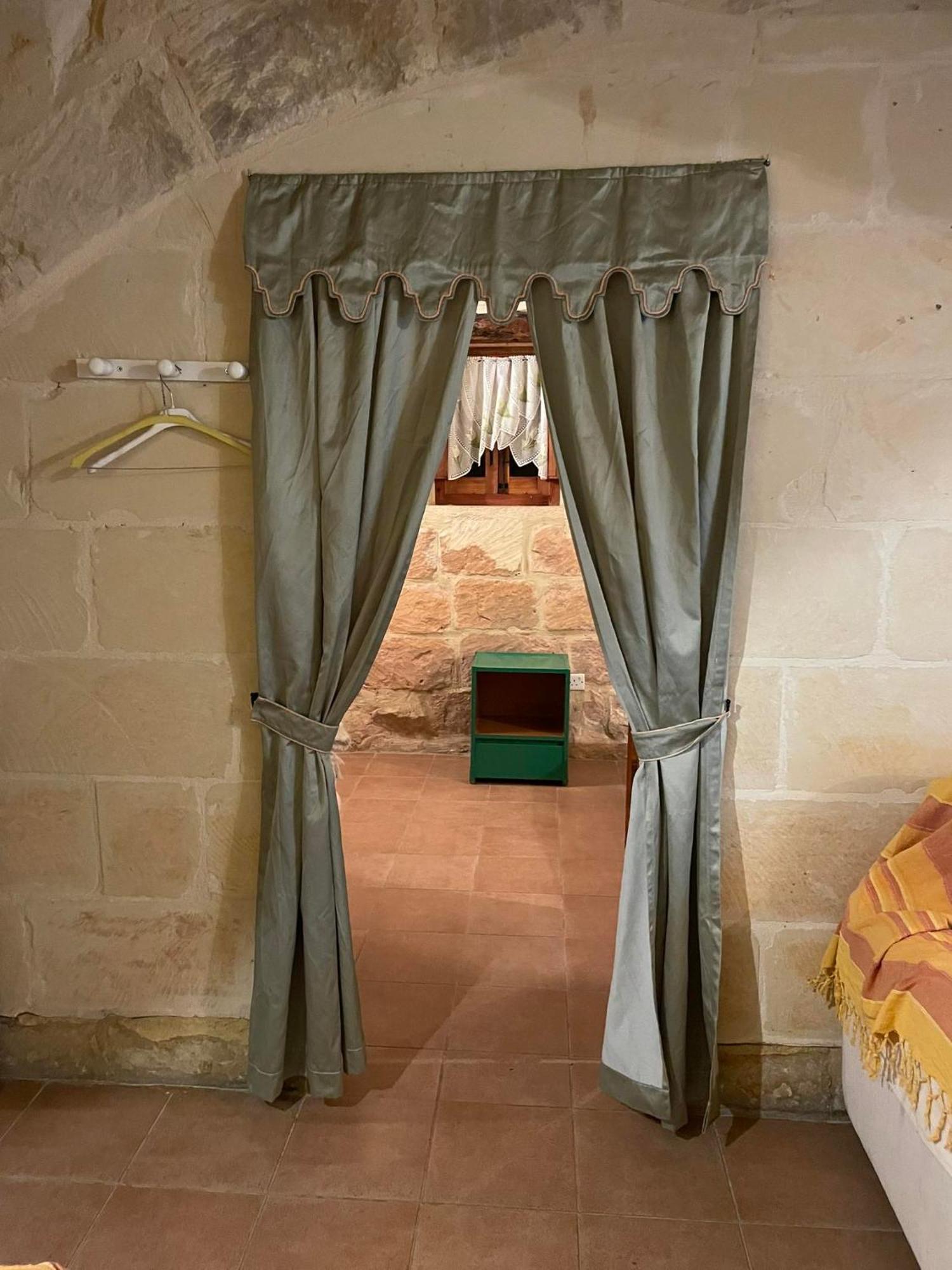 400Yr Farmhouse In Xaghra Gozo - Separate Rooms エクステリア 写真