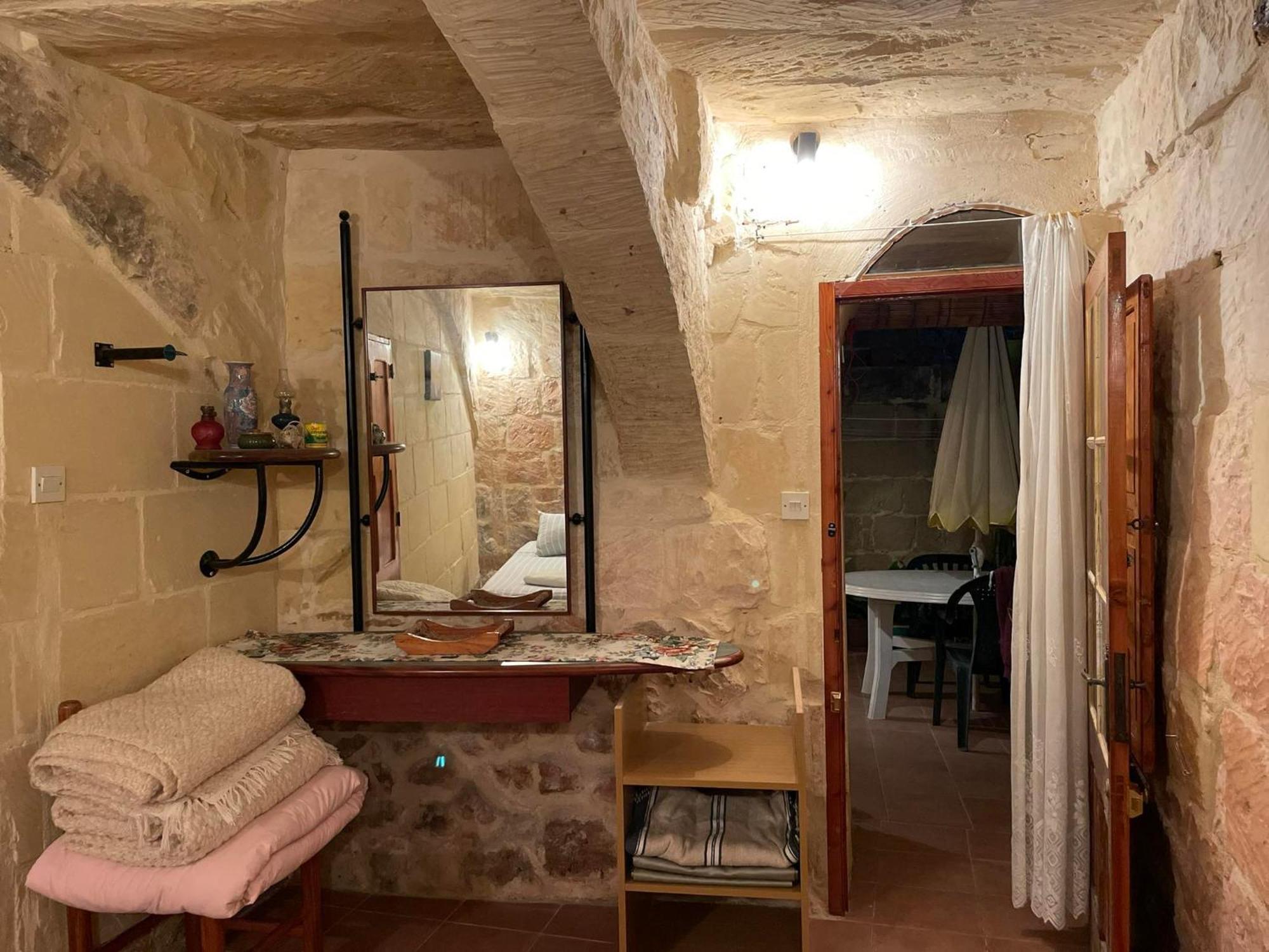 400Yr Farmhouse In Xaghra Gozo - Separate Rooms エクステリア 写真