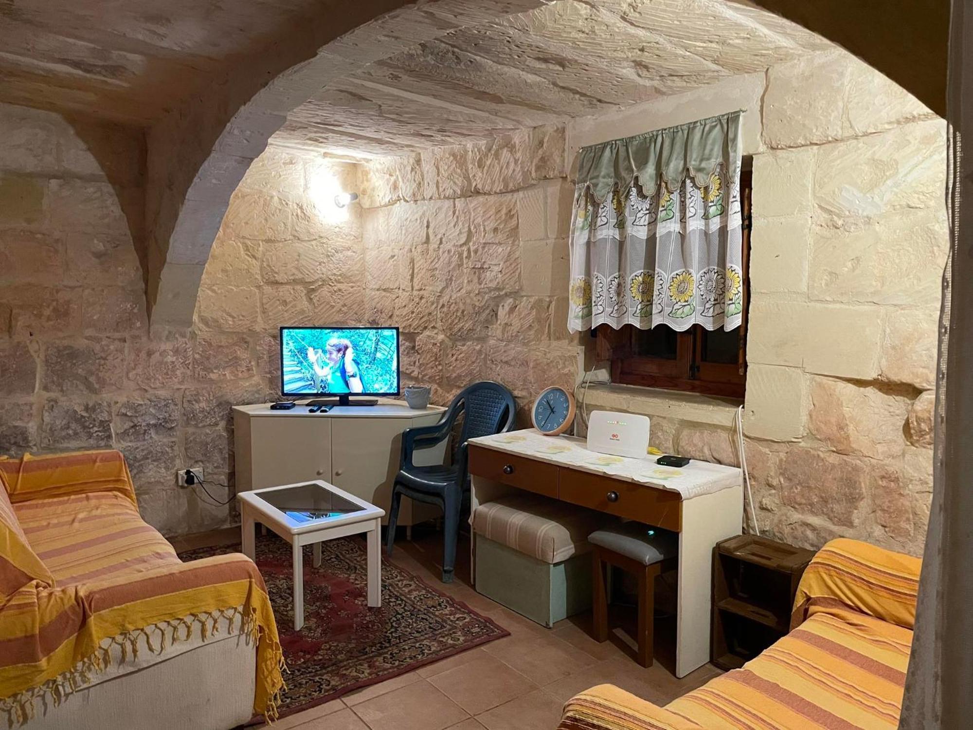 400Yr Farmhouse In Xaghra Gozo - Separate Rooms エクステリア 写真