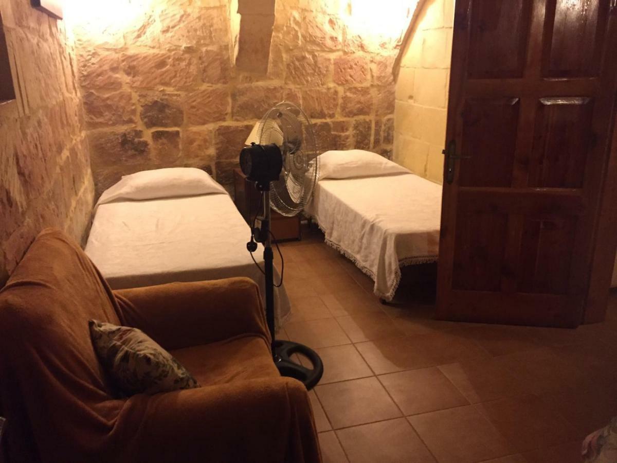 400Yr Farmhouse In Xaghra Gozo - Separate Rooms エクステリア 写真