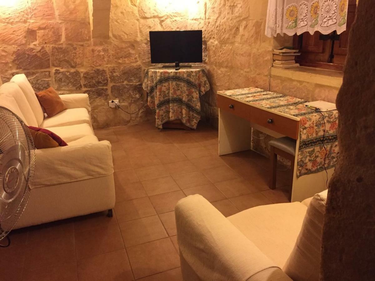 400Yr Farmhouse In Xaghra Gozo - Separate Rooms エクステリア 写真
